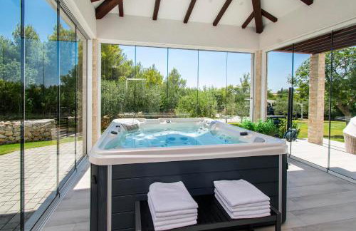 Villa Stella - heated pool, jacuzzi & sauna - Foto 32