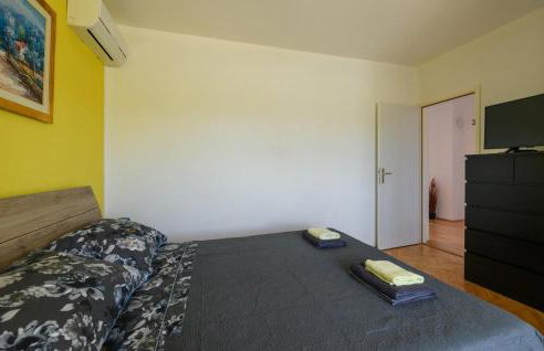 Amazing Home In Frkeci With Wifi - Foto 35