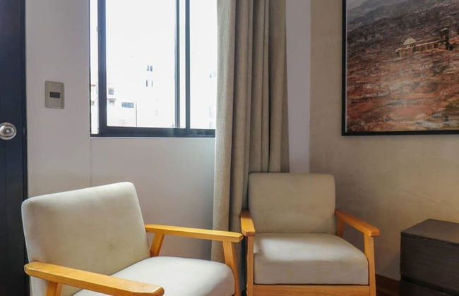 w Picturesque 2BR at Malecon - Photo 24