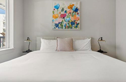 Modern 2BR Poolside Patio Suite in North Austin - Foto 29