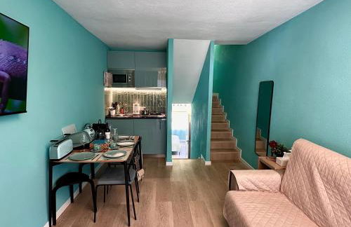 Beachfront Tiffany Design Apartment - Photo 4