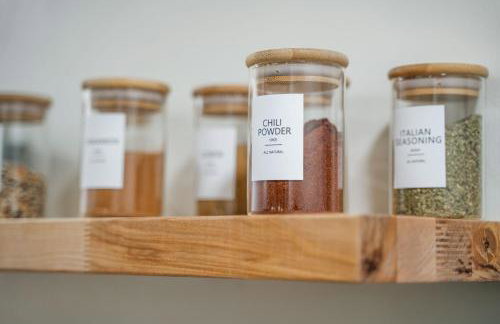 Next to Expo, 5 beds, Hot-tub, corn hole, pets! - Foto 16