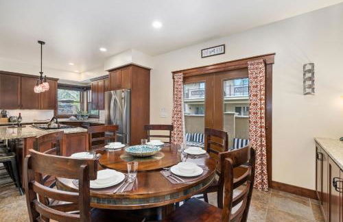 The Fireside Retreat - 6 BD, Sauna, Home Theater - Foto 13