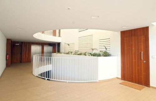 Sea View Apartment Near The Beach - Photo 26