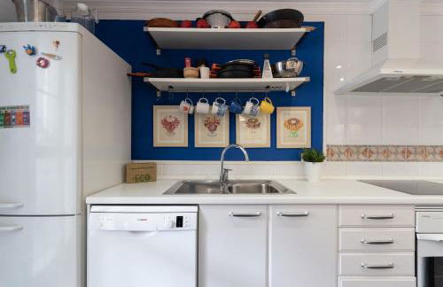 Apartment, front line beach, in Las Arenas, Bahía de Marbella - Photo 25