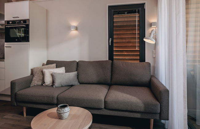 Tiny House in Nieuwvliet-bad Near Beach - Photo 10