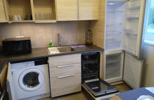 Beautiful 3-Bed Bungalow Kessingland rural retreat - Photo 25