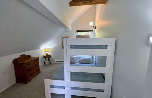 43TV peaceful mountain retreat fireplace firepit large yard WiFi - Foto 14