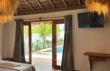 Tiki Pool's Bungalows - Foto 12