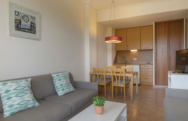 HM Mar Blau Aparthotel - Photo 15