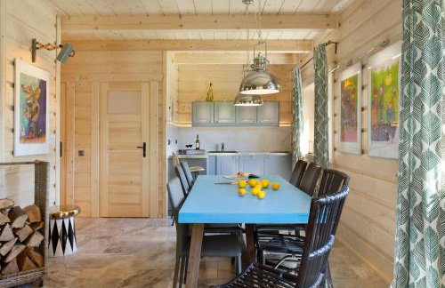 SeaUSasino - Luksusowe Drewniane Domy z Kominkami - Foto 71