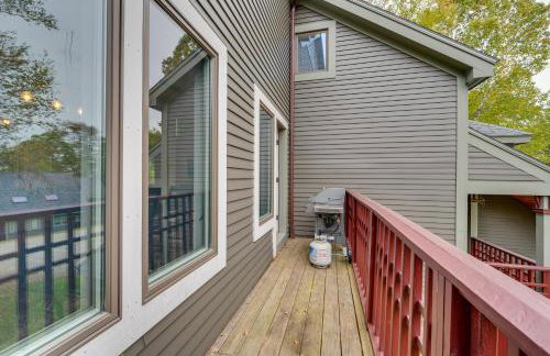 Ski-in Condo with Hot Tub on Burke Mtn Slopes! - Foto 36