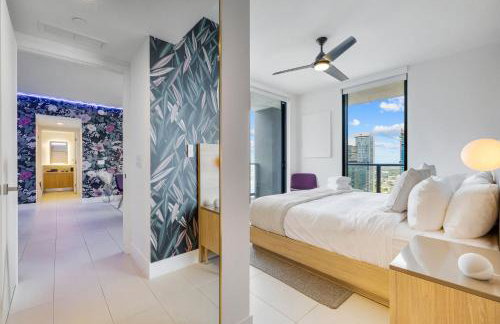 Stunning Lux 2 Bed 2 Bath with Panoramic View from Balcony - Foto 23