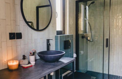 LasHouse - Nowoczesna stodoła z widokiem na las - Foto 23