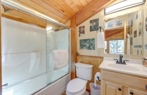 Spacious Pinedale Home with Mountain Range View - Photo 15