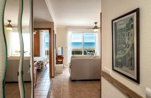 APARTAMENTO Nat EN PRIMERA LINEA DE PLAYA - Foto 6