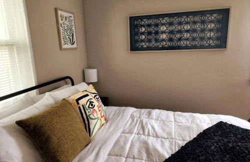 Cozy house near Lake Erie, 10 minutes to Downtown. - Foto 36