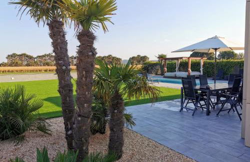 Villa en el campo cerca de la playa. - Foto 33