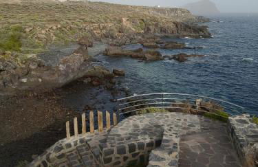 Los Abrigos 2 apartments Guest House Ocean relax, wifi, playas - Foto 80