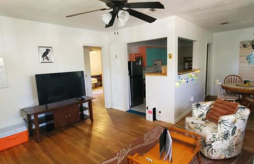 Welcome to North Hill Parrot House - Foto 9