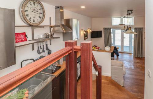 Shipwrights - Photo 15