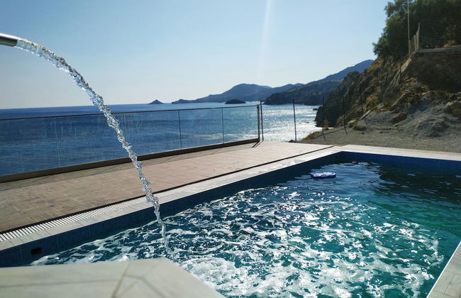 Luxurious Villa Paradise PRIVATE BEACH - Foto 15