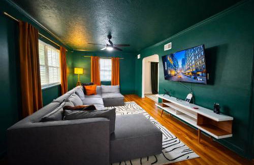 Luxury home 5 mins to Mercedes-Benz Stadium - Foto 1