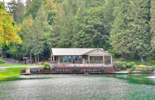 Luxurious Waterfront Retreat with Private Pond! - Foto 35