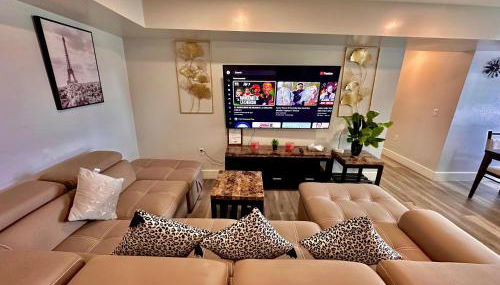 The Classy Suite - 2BR with Free Parking - Foto 2