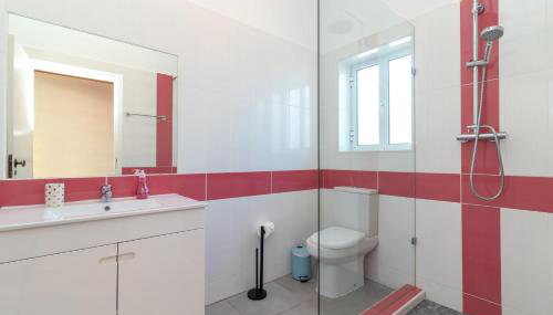 Casa Rainha Near Carvoeiro pool BBQ - Foto 2