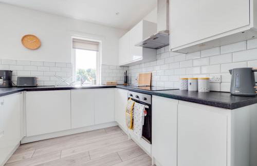 Pass the Keys Lovely 3 Bedroom property golf club and parking - Foto 15