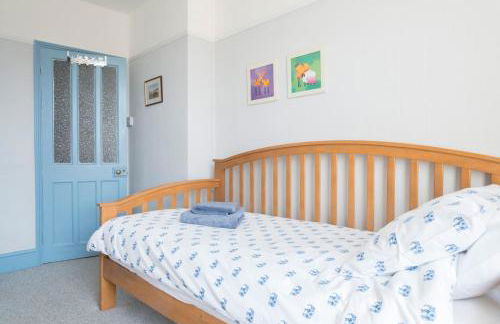 Large character home, hot tub, beach 5 min walk - Foto 20