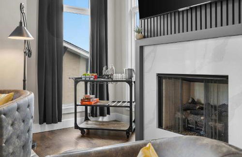 CLose to DT Speakeasy Poker City Views - Foto 12