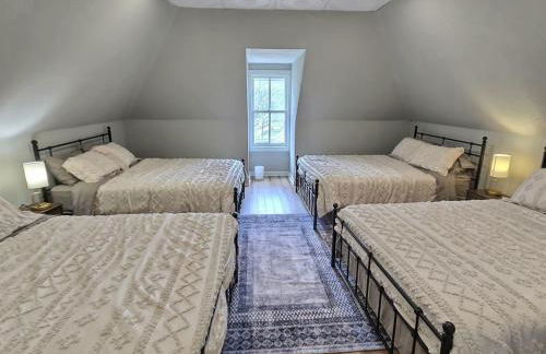 Sleeps 30+ • 10BR Mansion •Events • Bar • Backyard - Foto 14