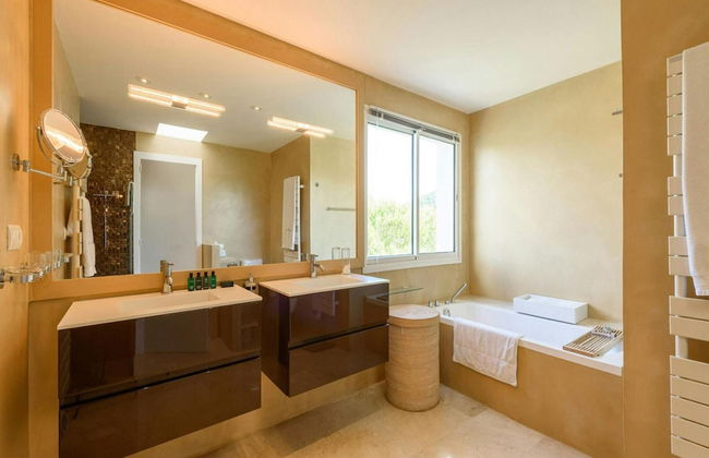 Magnificent Holiday Home With View - Foto 16