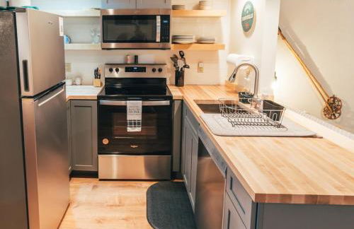 Newly Renovated & Furnished Condo, Only 3 min to Sunday River! - Foto 4