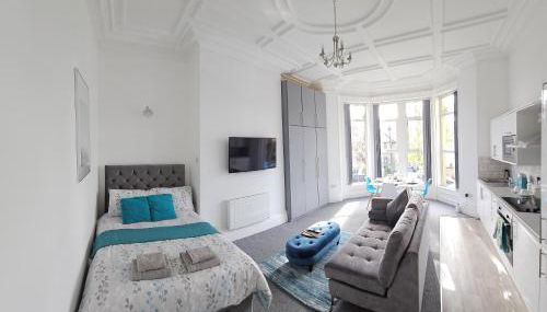 Edgerton Studios - Photo 1