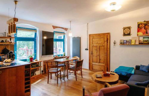 The Upholstery Tinyhouse Deluxe Eco Chalet Kreativ Citynah - Foto 48