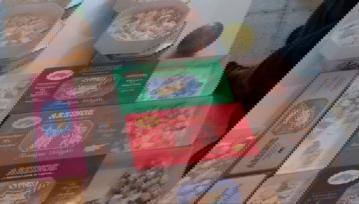 Loukoumias, Turkish treats