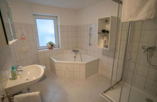 4-Zimmer Haus, 2-Bäder 140qm bis zu 11 Personen - Foto 9