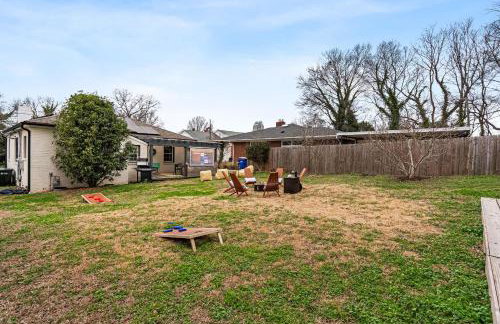 3BD plus 1BD Tiny Home - Outdoor Movie & Yard Fun - Foto 50