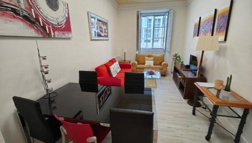 Rua Nova Apartment 28, 3 Dormitorios, WIFI, PS4 y Netflix, a 200m Catedral - Foto 3
