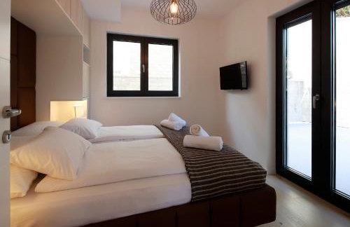 MODENA MARIS-heated pool-grill-relax-jacuzzi apartments - Foto 96