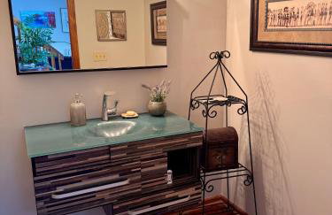 Spacious 4BR Near Beaches WFH Office & Pool - Foto 20