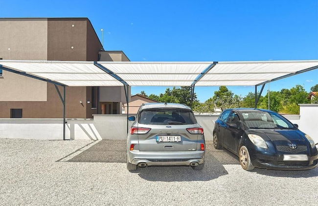 Spacious Villa With Pool and Garden in Stokovci - Foto 54