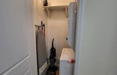 OoohLaLa! 2 Beds and 2 Full Baths w/Free Parking - Foto 24