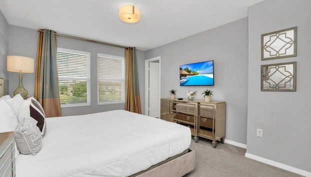 4 Bed Townhome With Private Pool Near Disney! 4 Bedroom Townhouse by Redawning - Foto 3, Habitación