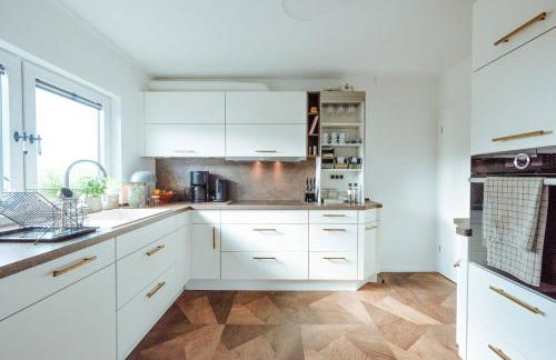 Wunderschöne FeWo direkt am Meer mit Whirlpool & Sauna - Photo 24