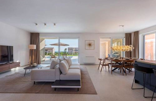 Design Villa Emily White with Seaview near Rovinj - Foto 3