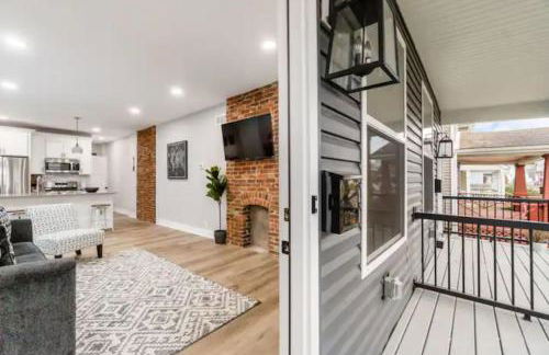 2 homes side by side downtown with fenced yard and hot tub - Foto 39